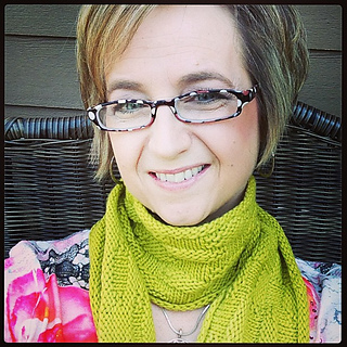 An_admired_cowl1_small2