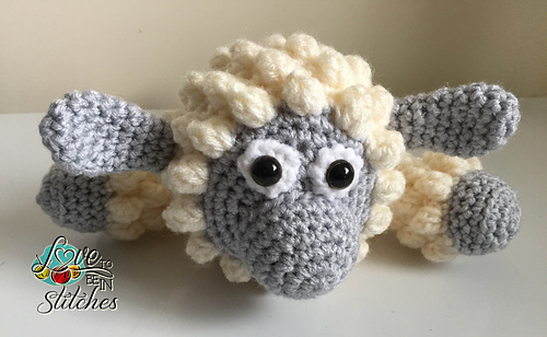 Linus_the_lamb_lovey__1__medium