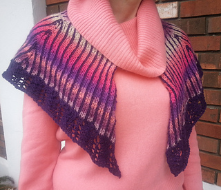 Tropical_sunset_shawlette_small2