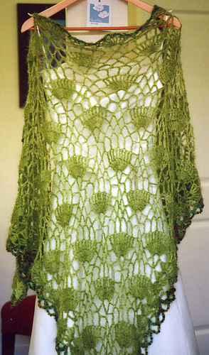 Green_belle_of_the_ball_3_medium