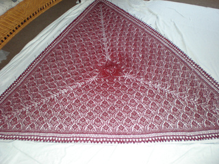 Wollmeise_shawl_blocked_small2