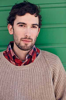 Anderson_sweater_4_small2