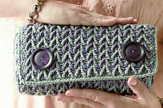 Calypso_clutch_small2