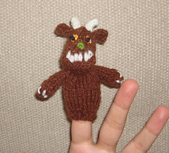 Ravelry: Gruffalo Finger Puppet pattern by Hennie