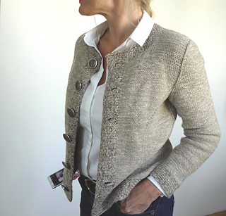 Chanel-cardigan-_small2