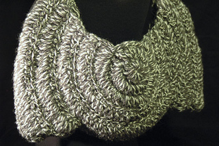 Chic_on_the_halfshell_detail_2_small2
