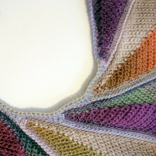Fall-leaves-wrap-take-2-close-up_small2