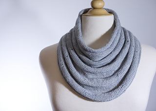 Meringuecowl4_small2
