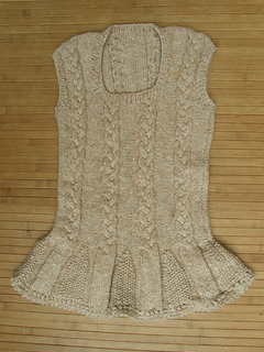 Esme_short_sleeve_version_small2