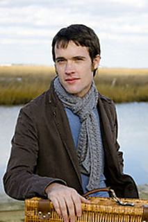Sculptured_lace_scarf_02_small2