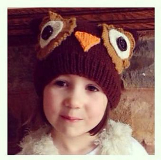 Darcy_owl_hat3_small2