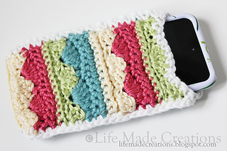 8-12-ipod-cozy_small2