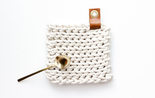 Rope-crochet-trivet-pattern-15_medium