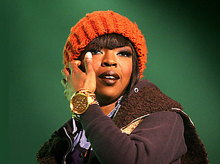 Lauryn-hill-orange-hat-big_small2