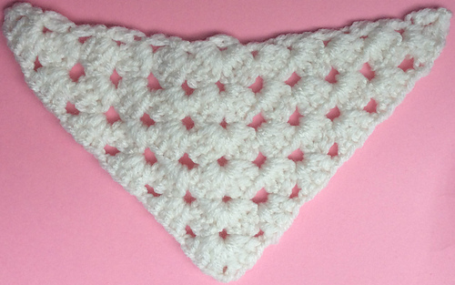 Traditional_granny_half_square_triangle_free_crochet_pattern_by_underground_crafter__2_of_2__medium