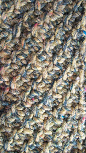 Tunisian_moss_stitch_scarf_detail_medium