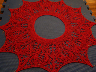 Christmas_cowl_1_small2