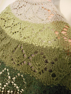 Cascade_and_palette_shawls_2015_019_small2