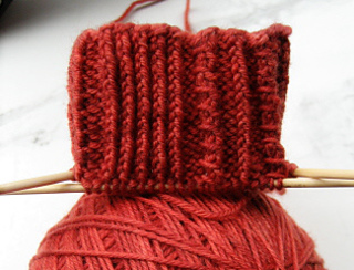 Bloody_mary_socks_036b_small2