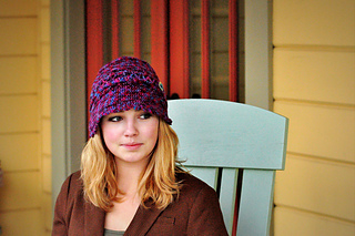 Sm_foryarnssake_loowitcloche-1_small2