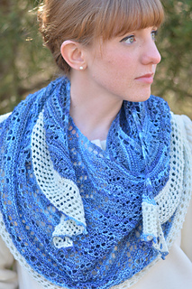 I-smell-snow-shawl-1_small2