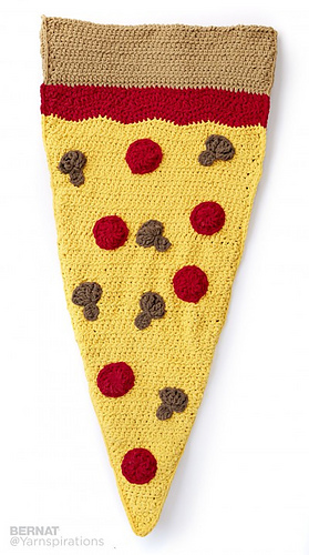 Bernat-blanket-c-pizzapartycrochetsnugglesack-web2_medium