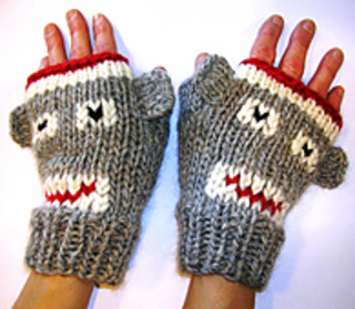 Fingerless_monkey_2a_small2