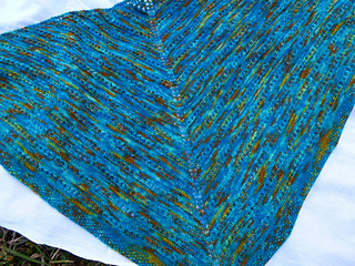 Day_at_the_beach_shawl2_small2