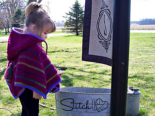 Stitch11_crochet_poncho_small2
