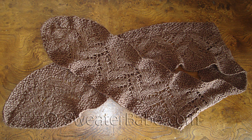 Ruffled_lace_scarf_flata_500_medium