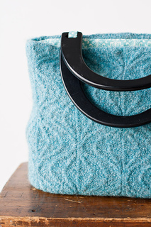 Blue_bag_small2