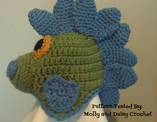 Loveasaurus_-_molly___daisy_crochet_small2