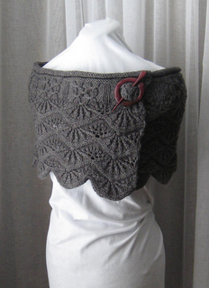 Brandywine_falls_grey_mannequin_small2