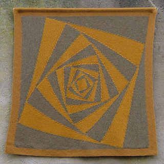 Curve_of_pursuit_square_2_small2