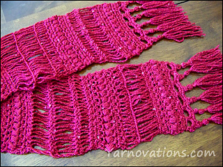 Red-scarf-on-table_small2