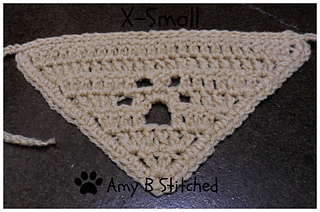 Paw_prints_pet_scarf_7_small2