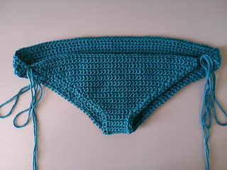 Bikini crocheted pattern string L5 s1 can affect anus