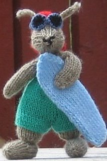 Blogg090604surferbunny_020_small2