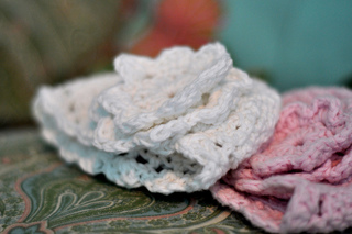 Crochet_best_baby_cloche_dsc_8249_small2