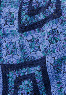 Ss_bold_blues_throw_2_lg_small2