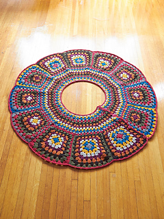 P-tricias-tree-skirt3_small2