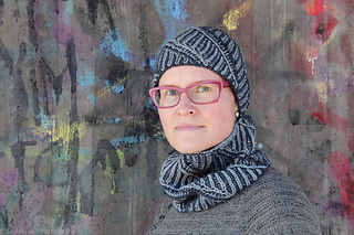 Circular-reference-hat-cowl-katrine-birkenwasser-1_small2