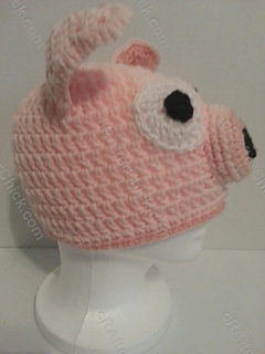 Three_little_pig_storytime_crochet_beanie_pattern_right_profile_view_small2