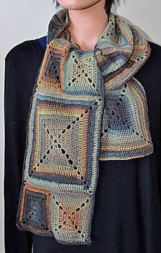 Minimo-crchscarf-sqs_medium