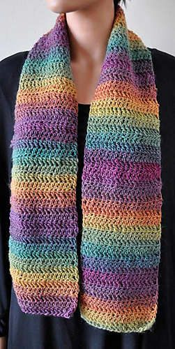 Moplus-scarf-croc_lng_medium