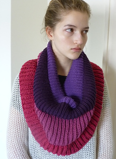 Cowl_ruffle_lace_016_small2