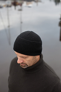 Ribbed-watchcap1_small2