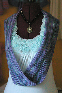 Bluestripedmobius_small2