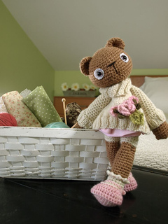 Elizabeth_-_05_small2