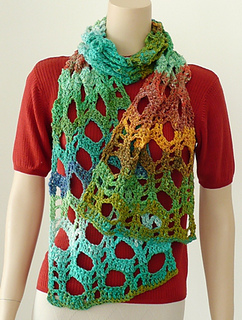 Trellis_multi_scarf_web_small2